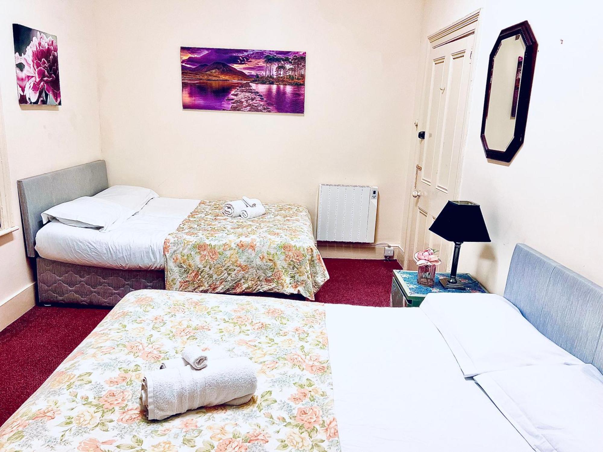 The Coach House Inn Moycullen Bagian luar foto