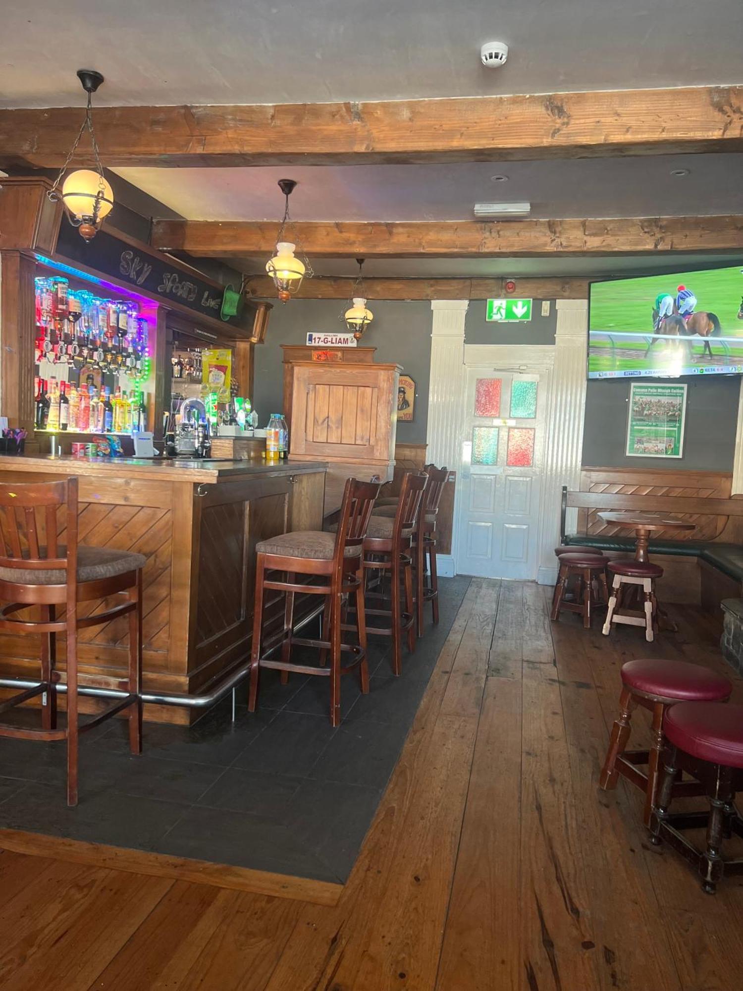 The Coach House Inn Moycullen Bagian luar foto